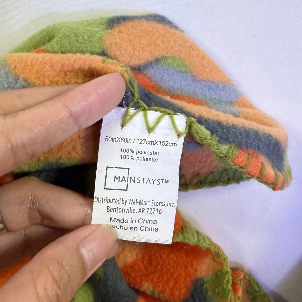 Mainstays Fleece Throw Blanket Multi Color Camouflage Orange Green 49x60 Inch